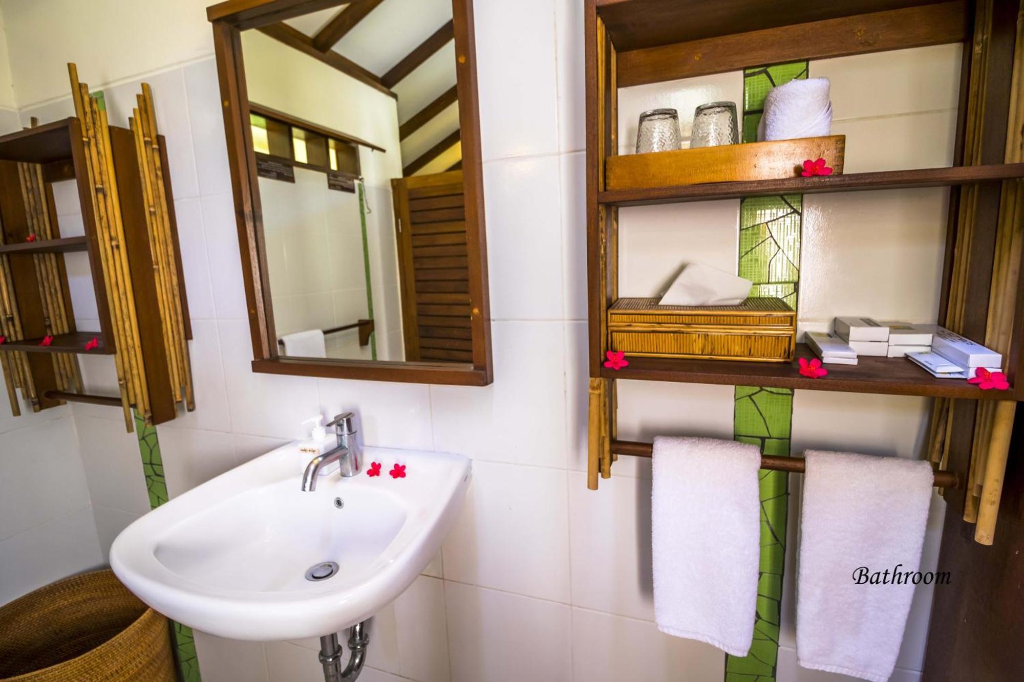 Cocotinos Manado Hotell Eksteriør bilde